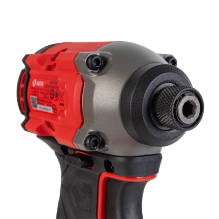 Шуруповерт KEN BL6720D-40C ударный аккумуляторный бесщеточный 